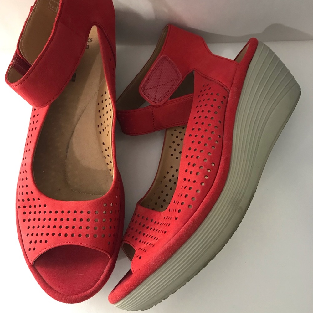 Clarks collection red wedge shoes in size 9.
